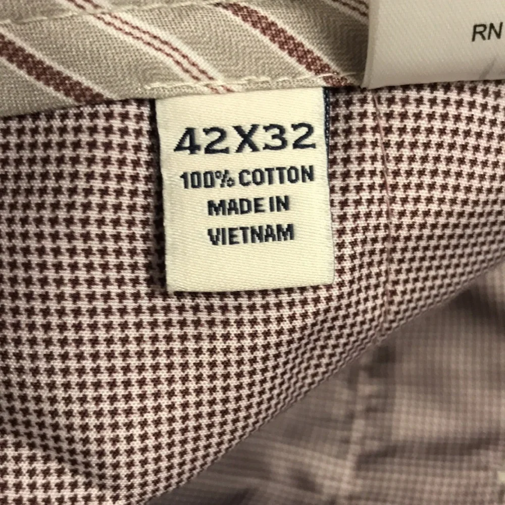Khakis - Picture 3 of 4
